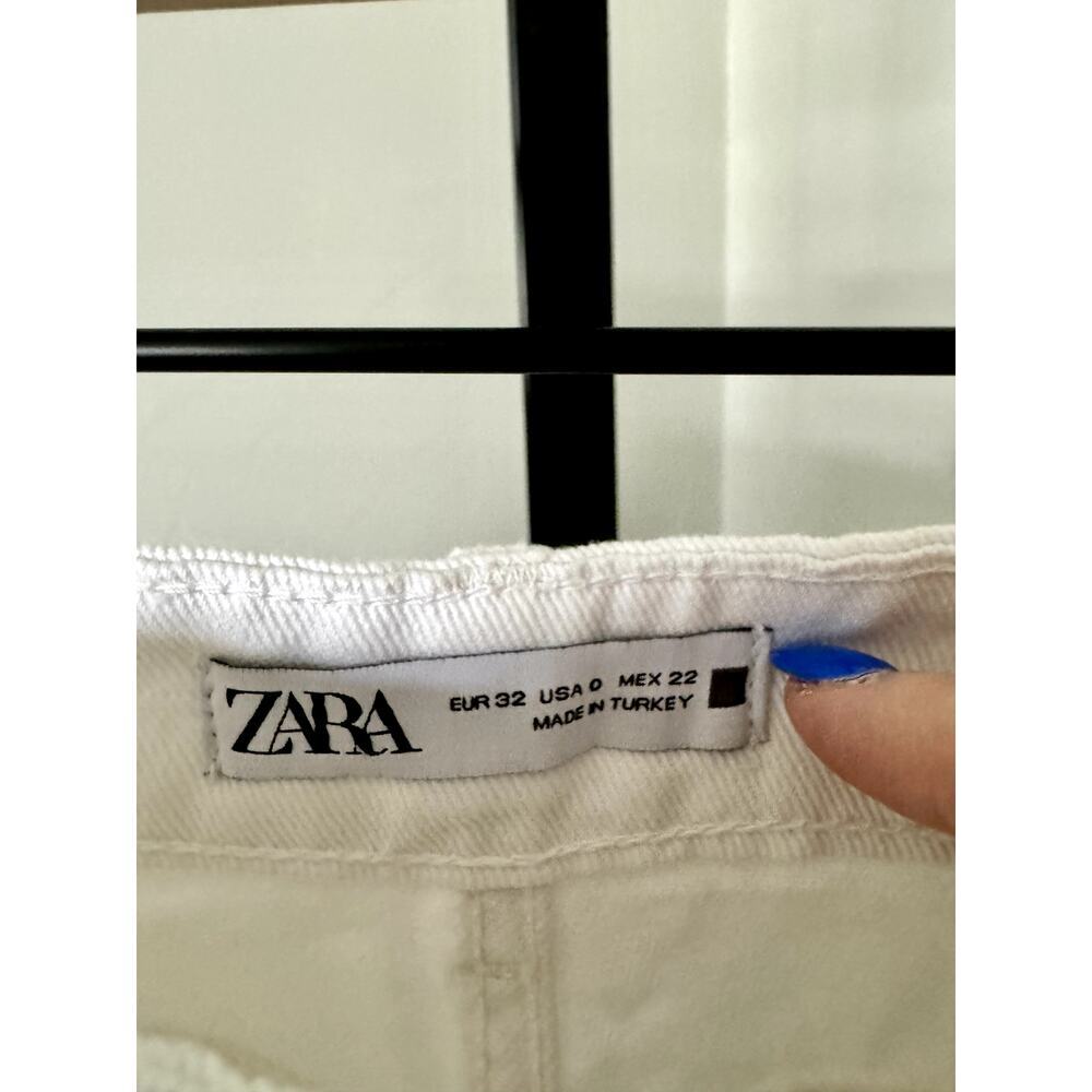 Zara White Denim Shorts - Picture 4 of 5